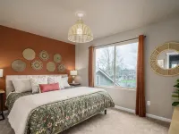 Spacious 5Br Beaverton Home, Game Room, Near Portland 阿洛哈住宿飯店