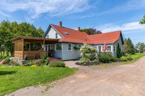 Homestead 1810 - beautiful farmhouse suite minutes from Charlottetown - Апартаменты