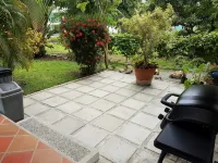 Private villa apartment with pool and within 15 minute walk to 3 beaches. - Villas