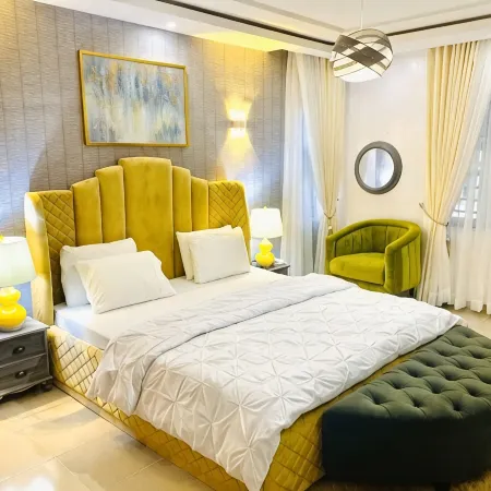 Rove Luxury Hotel and Suites