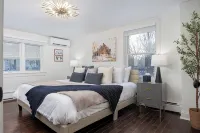 Charming Historic Home, Luxurious Remodel, Walk to Downtown, Tree-Lined Street - salle de sport