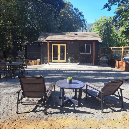 The Groundskeeper's Cabin: A peaceful retreat with all the amenities of home.