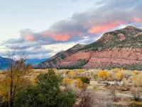 STUDIO 203: AMAZING Mountain Views - 5 Minutes to Downtown Durango! Pet Friendly - Mountain View