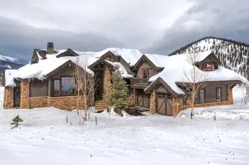 Breck Mansion- Mountain Views, Hot Tub, Sauna, Guest House, Golf Course - Mountain view