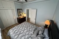 WATERFRONT exclusive 4-bedroom house, pool/hot tub on 15 acres, fenced & gated! - 民宿