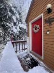 5 bdrm, 3 levels, 5 min Attitash Mt, 6 miles storyland, pool, a/c, grill - 2星級