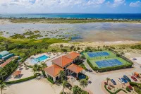 Bocobay Gold Coast Resort - Airport Shuttle