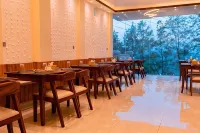 Pine Tree Resort - 3-Star