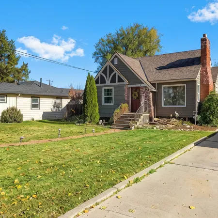 Cozy 3 Bedroom Cottage in Quiet Neighborhood in Nampa