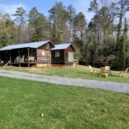 Charming 1892 Log Cabin in the Blue Ridge Mountains foothills
