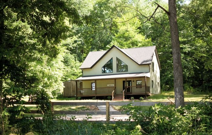 Updated Getaway in the hills of southern Indiana. Minutes from Starve Hollow SRA