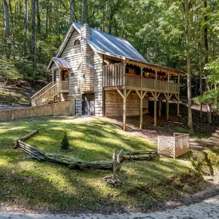 Peaceful Creekside Cabin with Hot Tub + Game Room