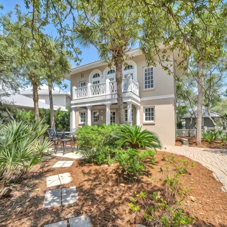 Nestled Inn is your home away from home just steps away from the beach!