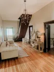 The Yellow House - Hidden Gem in heart of Portland - Homestays
