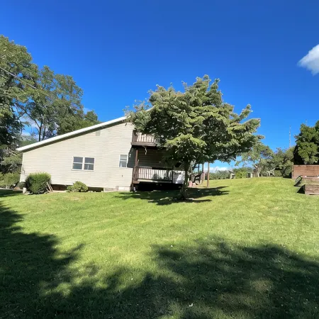 ‘The Gathering Place’ 3-Bedrm House. Between Kingston and Saugerties.