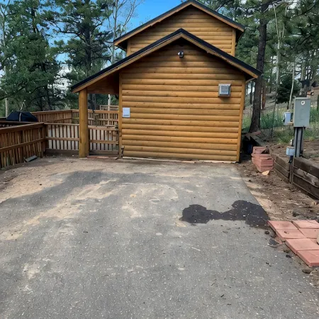Rose Mountain Escape is peaceful with beautiful views and we are pet friendly.