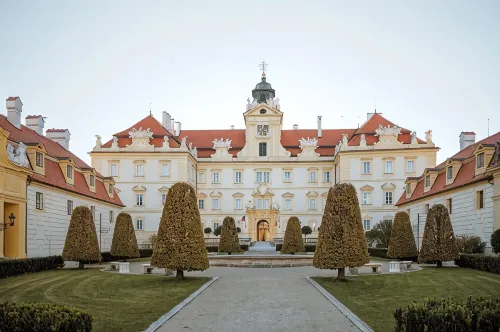 Zámecký Hotel Anton Florian - parking
