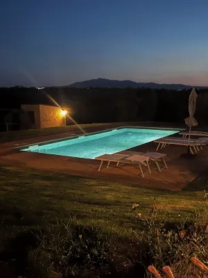 Villa in Città della Pieve. A peaceful oasis among woods and olive groves - 民宿