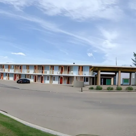 Plains Motel