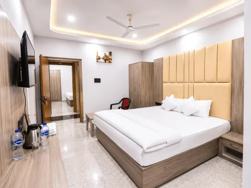 Hotel Ganesha - residential - 2-Star