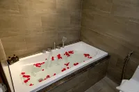 Kiwi Beachside Hotel & Cafe Da Nang - Thermen