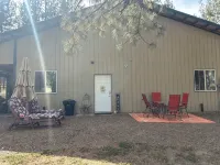 Cozy apartment nestled in the hills of Kettle Falls overlooking Lake Roosevelt. - 2-Sterne