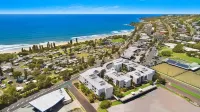 Element on Coolum Beachfront Sunshine Coast Hotels in Marcoola