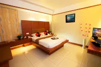Hotel Maximillian Hotels in Tanjung Balai Karimun