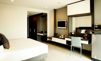 Crystal Suites Suvarnbhumi Airport