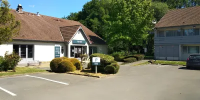 Kyriad Sedan Hotels in Remilly-Aillicourt