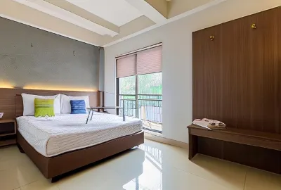 OYO Flagship 90343 Slipi Inn Отели в г. Западная Джакарта