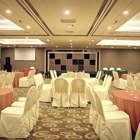 Biz Hotel Batam