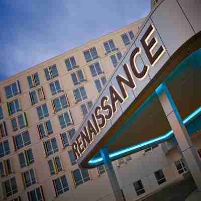 Renaissance Edmonton Airport Hotel Hotel Exterior