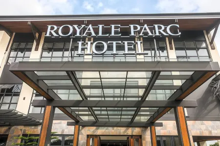 Royale Parc Hotel Tagaytay Отели рядом с достопримечательностью «Тагайтай»