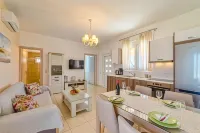 Villa George Sea View with Pool - Triopetra