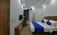 Hotel Emporio Hotels near Badal gurjar home