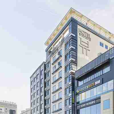 Hotel View 뷰호텔 Hotel Exterior