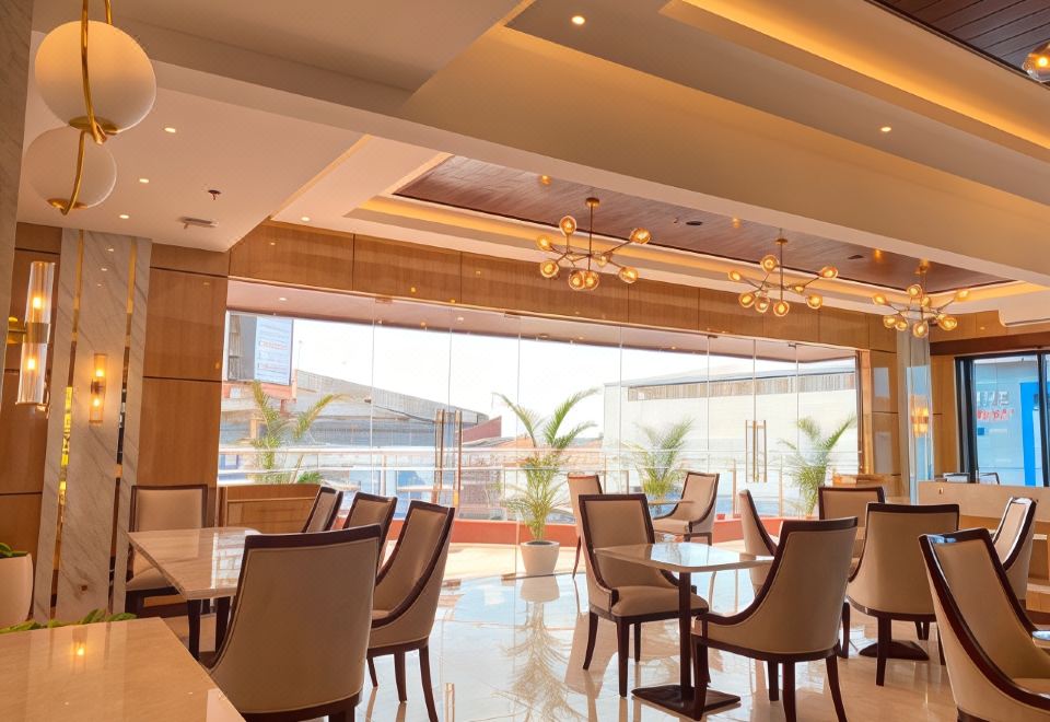 아벤투스 호텔 덴파사르