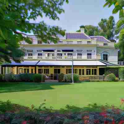 Central Park Voorburg - Relais & Chateaux Hotel Exterior