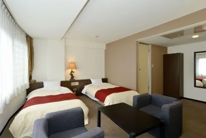 Toyota Parkside Hotel