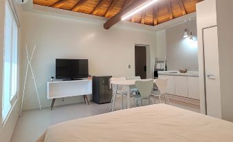 Daebudo Log House with View Pension