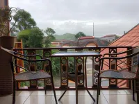 Pukyo Bed and Breakfast Belgian Lao Hotels in Phonsavan