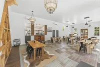 Camp Comfort Hotels in Comfort