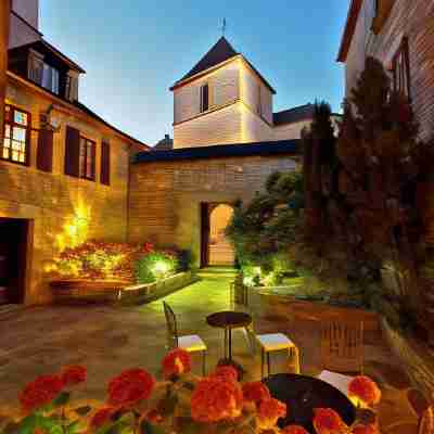 La Terrasse Hotel Exterior