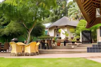 Winelands Villa Guesthouse and Cottages Hotels in Raithby
