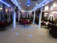 Eko MB Rezort Hotel - 2 星級