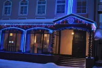 Королевский Двор