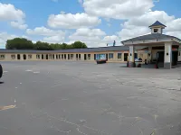 Executive Inn Pearsall