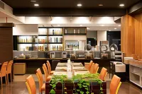 Silk Hotel