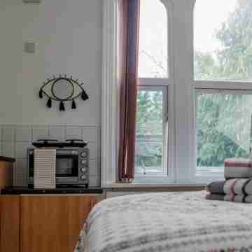 Bv Comfy Studio at Maningham Lane Bradford Others